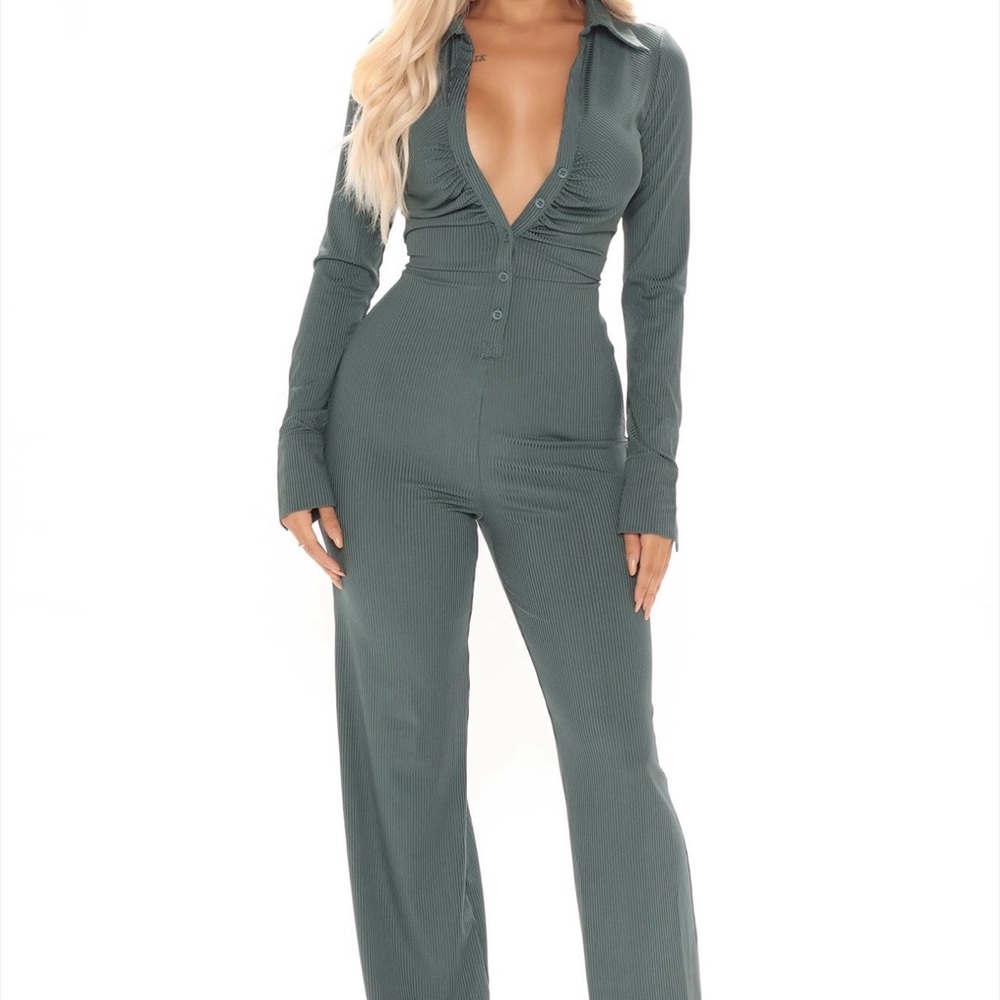 Elegant Teal Jumpsuit for Women